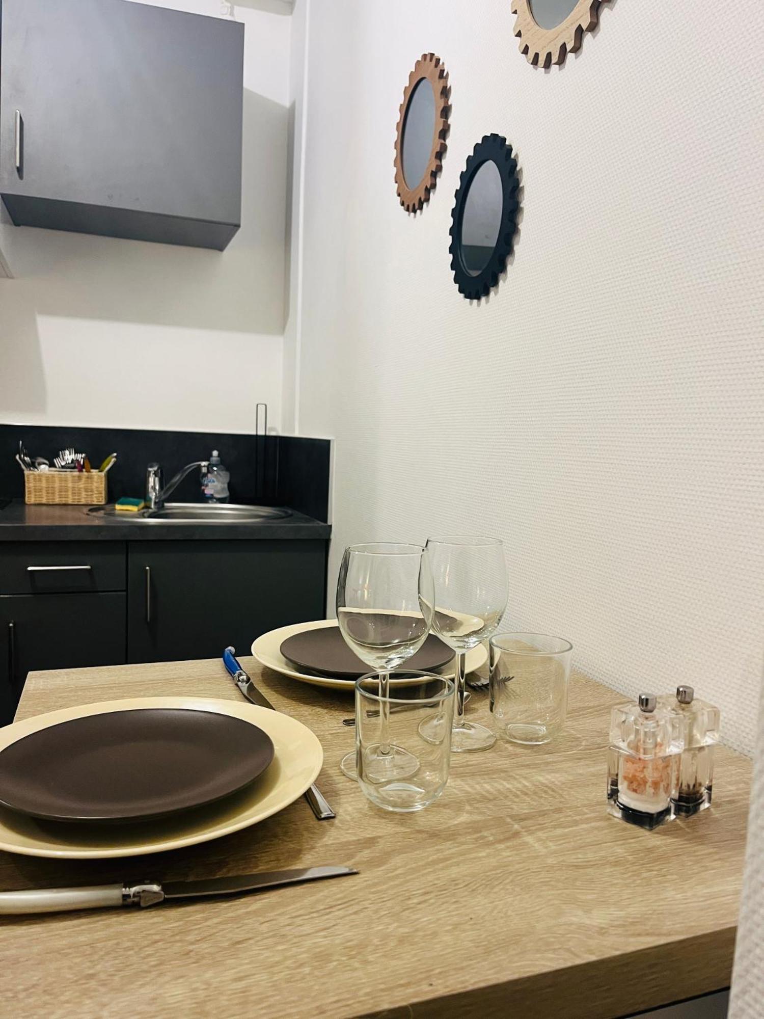 Le 2 - Grand Studio Caen Centre Port De Plaisance Exteriör bild