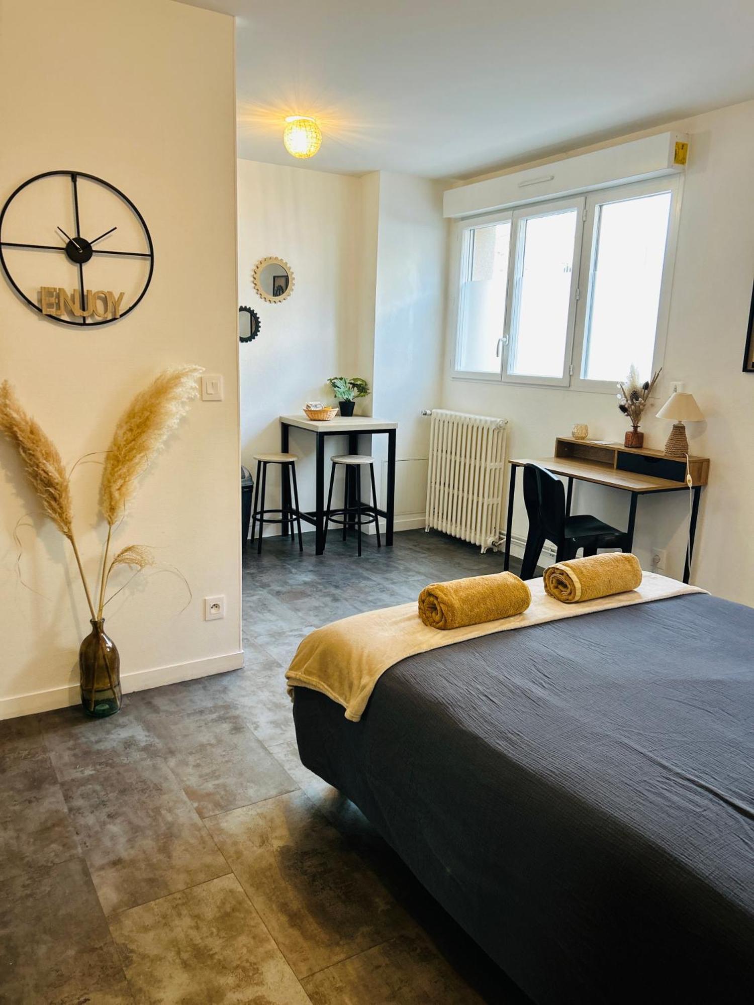 Le 2 - Grand Studio Caen Centre Port De Plaisance Exteriör bild